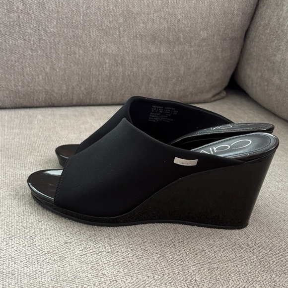 Calvin Klein Black Open-Toe Wedge Mules Size 8 - Picture 3 of 7